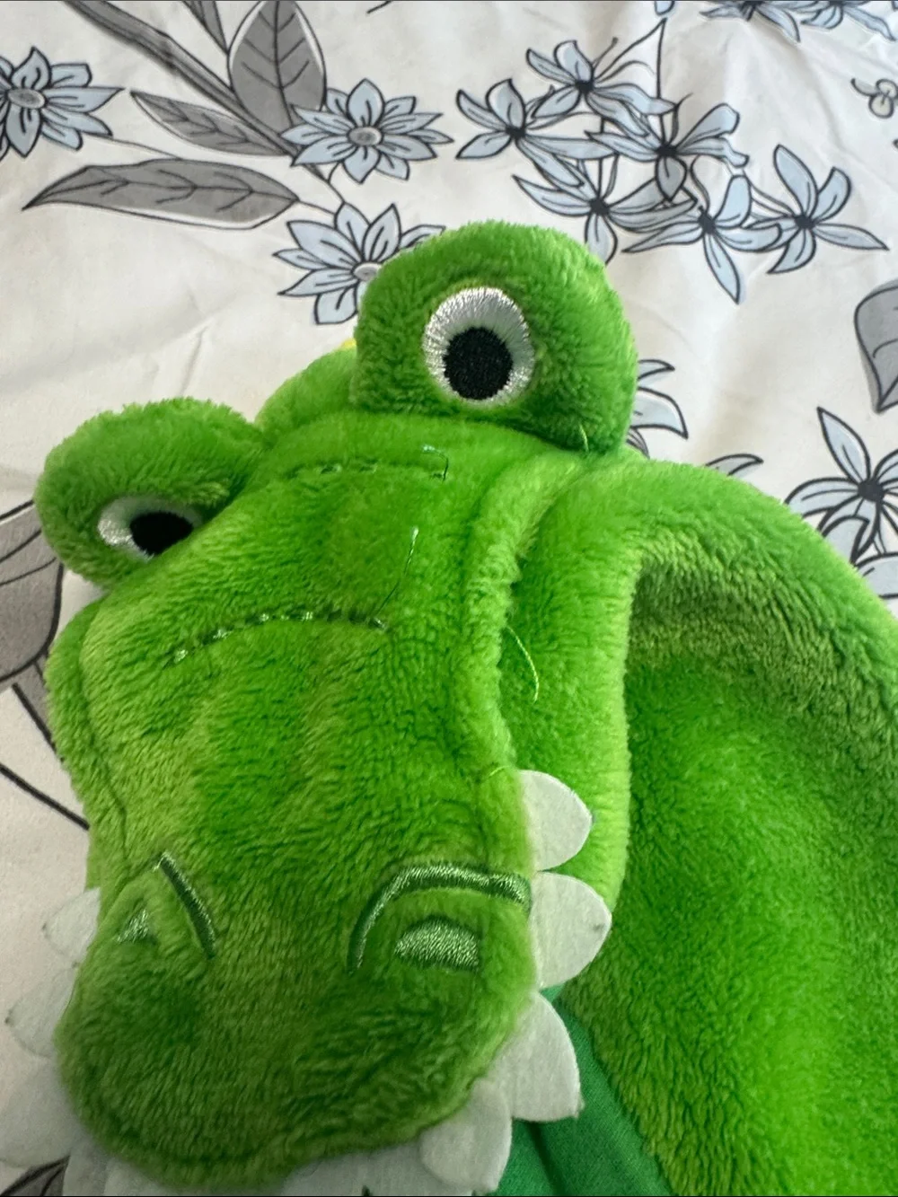 Green Aligator Plush One-Piece for Kids - Soft Hooded Jumpsuit